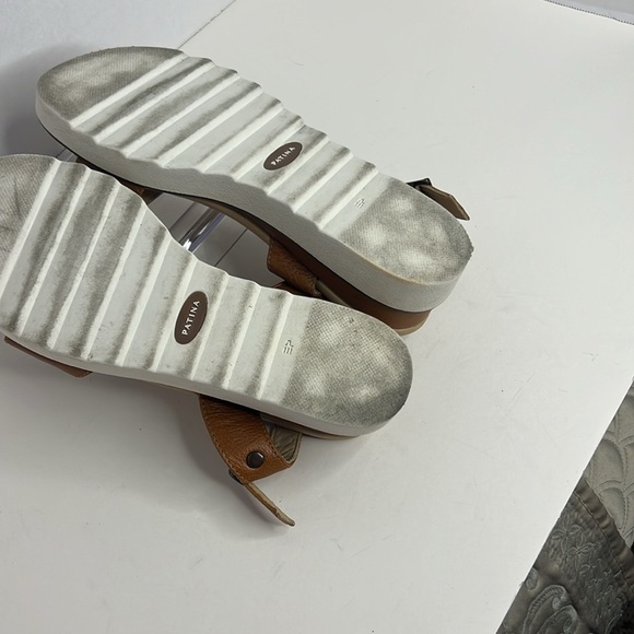 Patina Footwear The Essential Everyday Sandal 7 - Picture 6 of 7